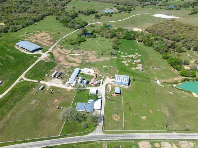 $669,000 | 1006 County Road 2475, Alvord, TX 76225