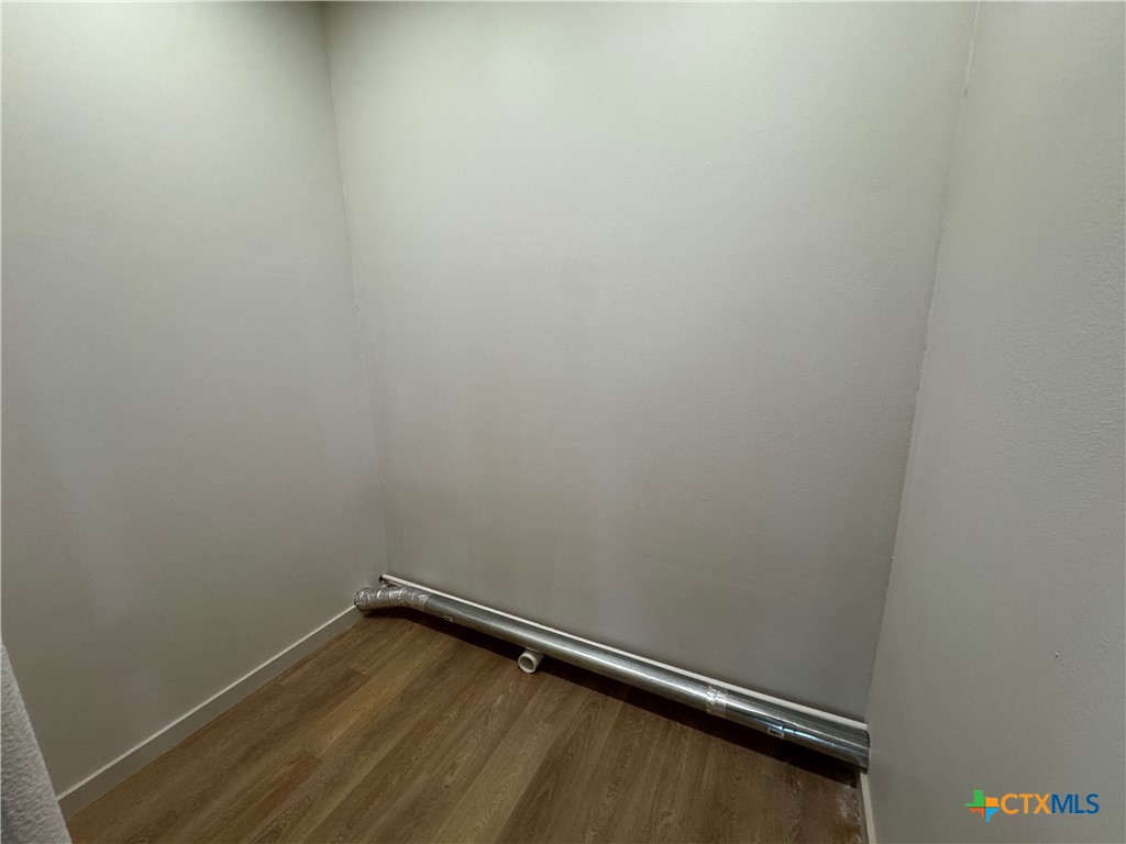 318 Warehouse Road Victoria, TX 77905 - Photo 16 of 39