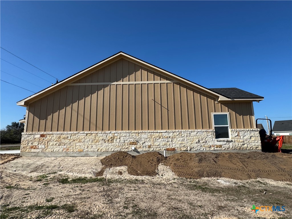 318 Warehouse Road Victoria, TX 77905 - Photo 37 of 39