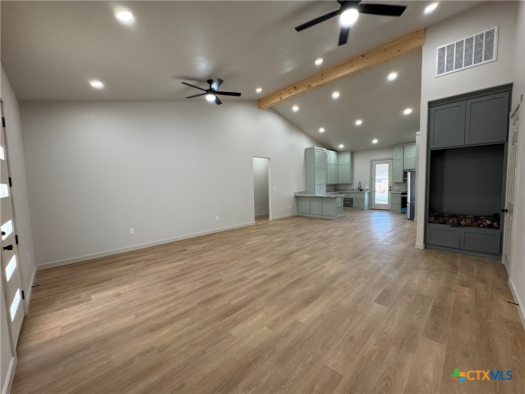 318 Warehouse Road Victoria, TX 77905 - Photo 6 of 39