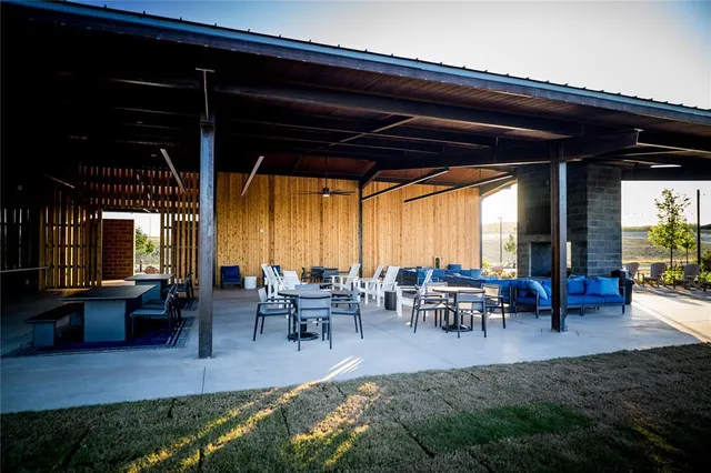 $425,000 | 175 Summer Rain Way, Newark, TX 76071