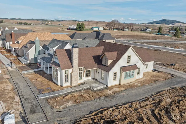 $639,000 | 1544 Picotee Circle, Unit JUNIPER, Moscow, ID 83843