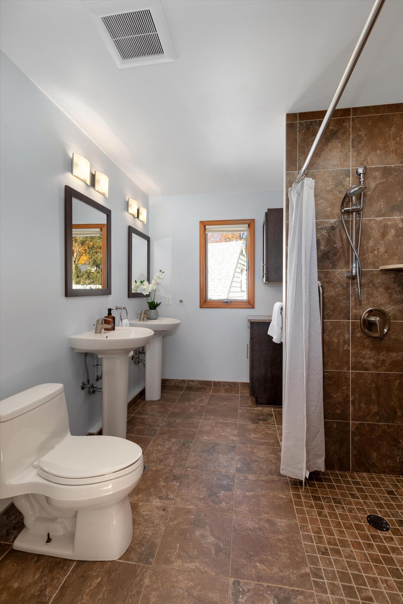 2107 Ferdon Road Ann Arbor, MI 48104 - Photo 25 of 52 41-2107 Ferdon Rd 0030