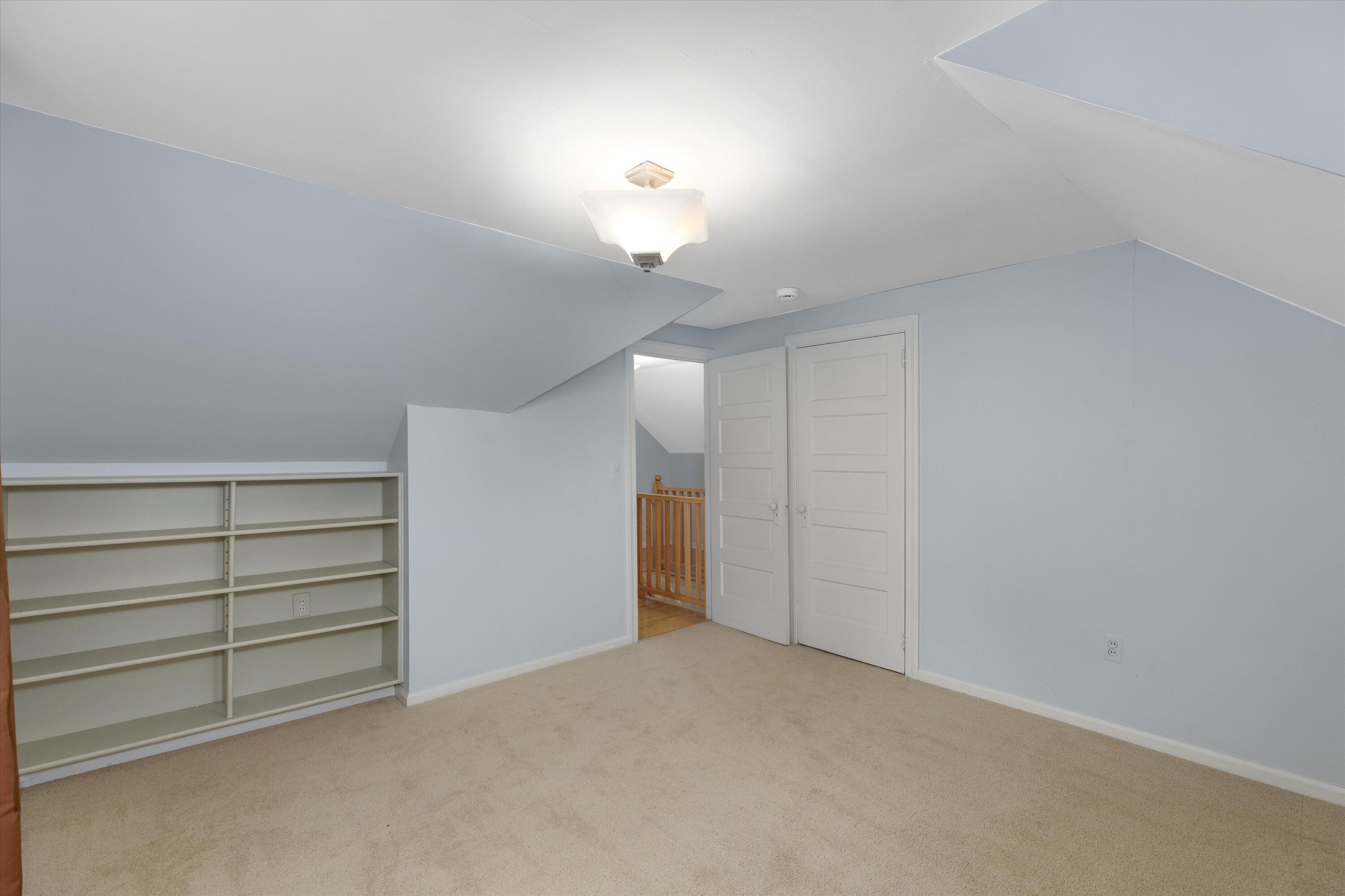 2107 Ferdon Road Ann Arbor, MI 48104 - Photo 29 of 52 33-2107 Ferdon Rd 0022