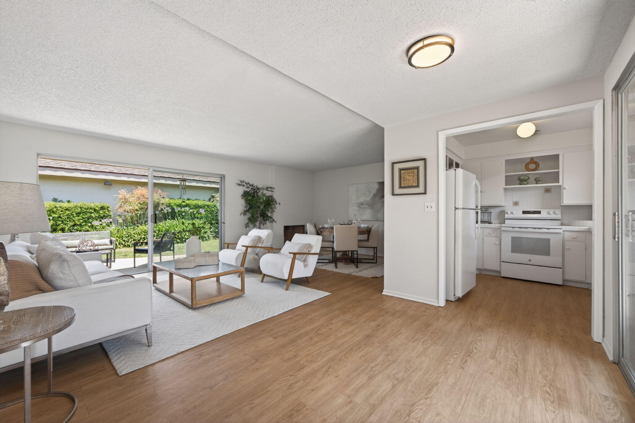 269 Moreton Bay Lane, Unit 2 Goleta, CA 93117 - Photo 5 of 49 8-web-or-mls-UpmarketMedia-268Mor-064