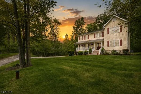 $635,000 | 1 Foley Drive, Newton, NJ 07860