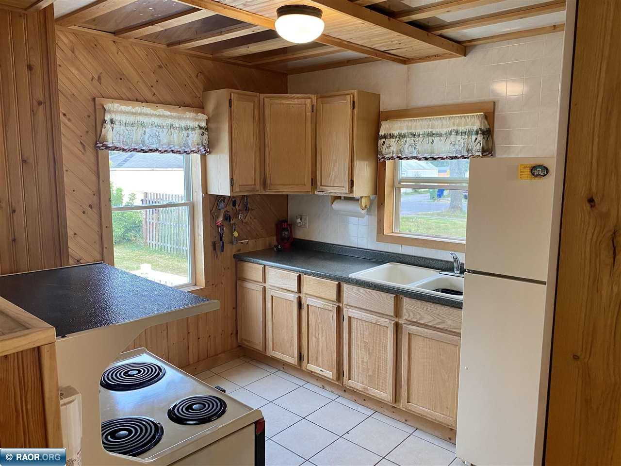 2830 3rd Avenue West Hibbing, MN 55746 - Photo 7 of 19
