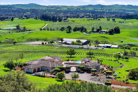 $9,695,000 | 2420 Mountain Ranch Road, Petaluma, CA 94954