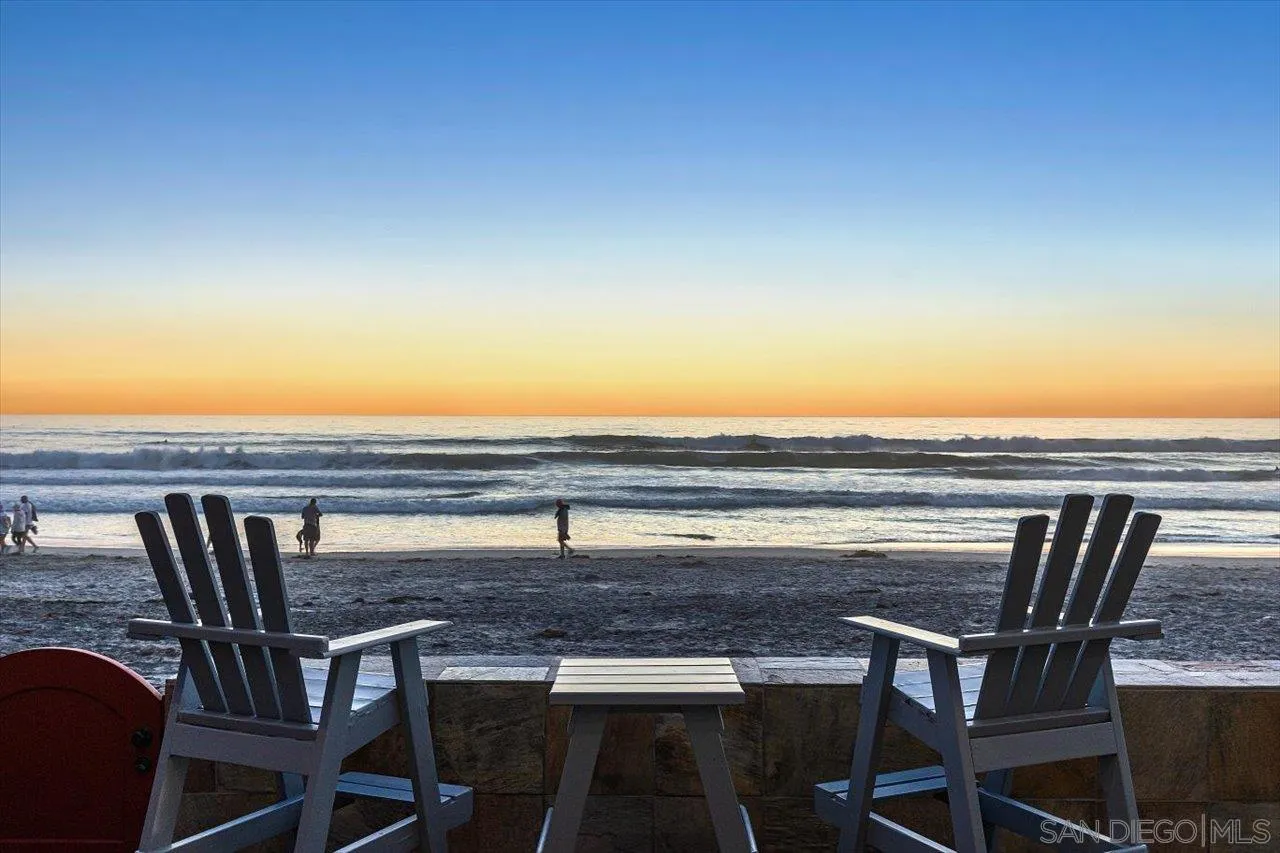 1844 Ocean Front Del Mar, CA 92014 - Photo 4 of 19