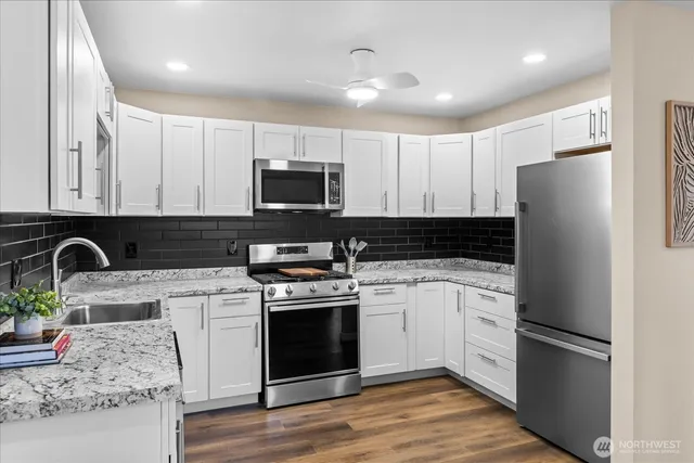 $140,000 | 14322 Admiralty Way, Unit 31, Lynnwood, WA 98087