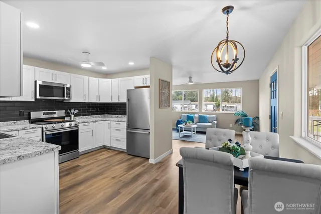 $140,000 | 14322 Admiralty Way, Unit 31, Lynnwood, WA 98087