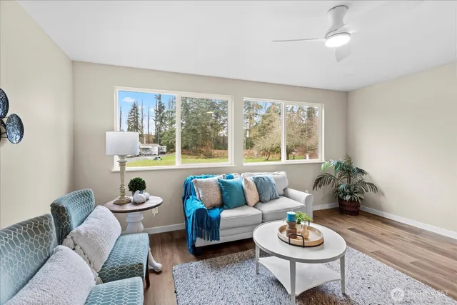 $140,000 | 14322 Admiralty Way, Unit 31, Lynnwood, WA 98087