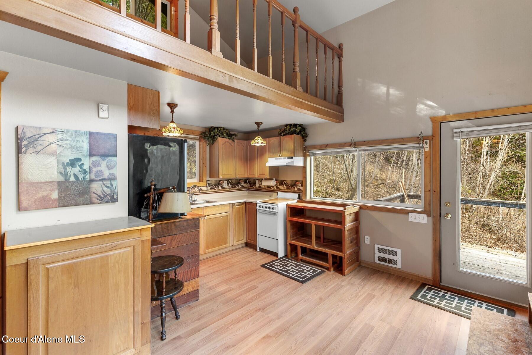 6284 Talache Road Sagle, ID 83860 - Photo 5 of 17 Kitchen with Sleeping Loft