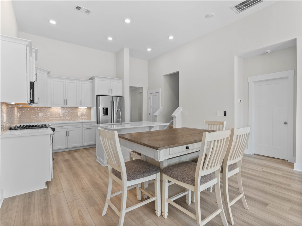 223 Grange Vly Lane Central, SC 29630 - Photo 9 of 45