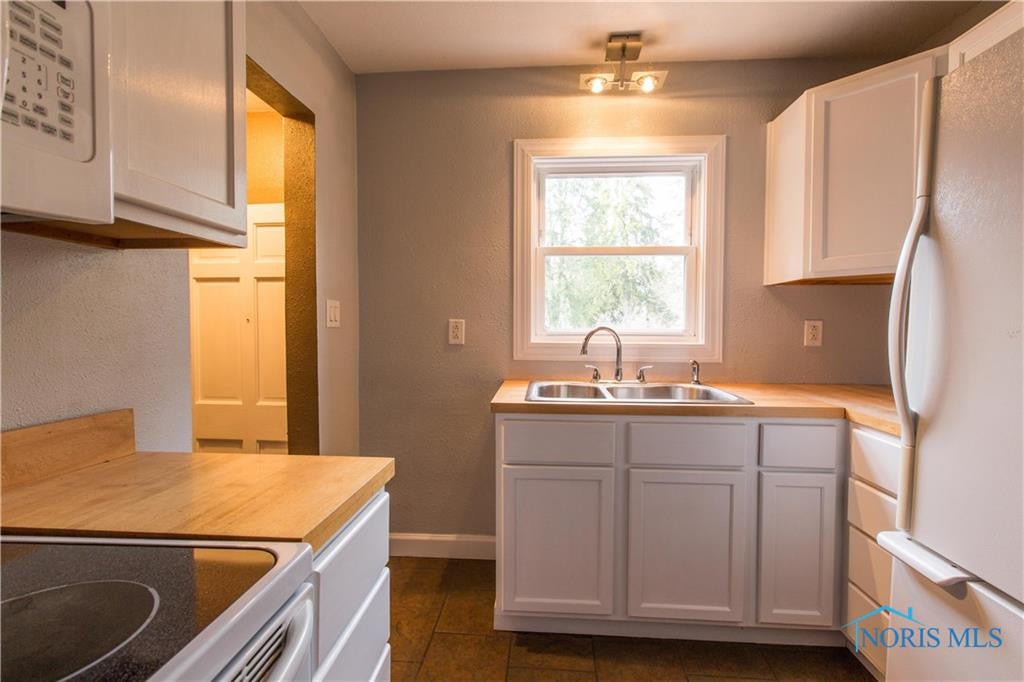 1016 Harrow Road Toledo, OH 43615 - Photo 6 of 29 Gallery Image 6