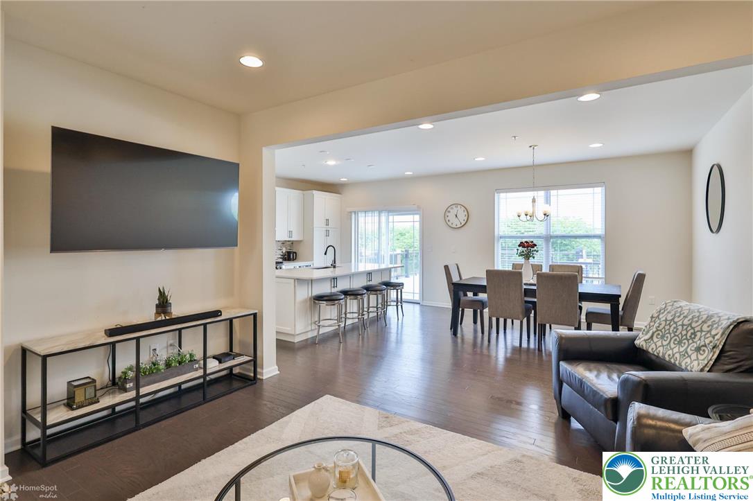 3972 Mink Road Emmaus, PA 18049 - Photo 8 of 75 Gallery Image 8