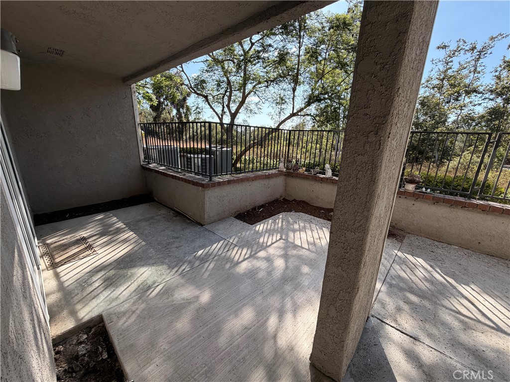 21 Rustling Wind Irvine, CA 92612 - Photo 33 of 35