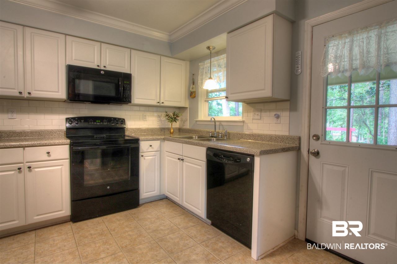 102 Summit Circle Daphne, AL 36526 - Photo 6 of 13