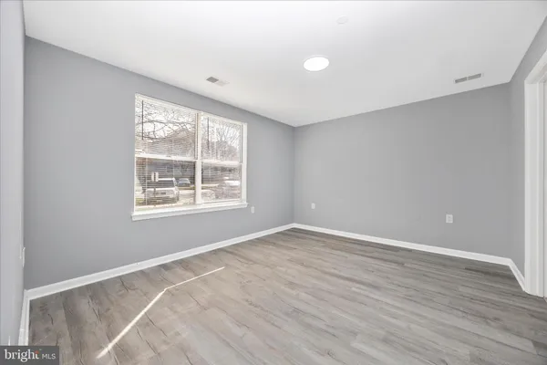 $2,675 | 10001 Vanderbilt Circle, Unit 4, Rockville, MD 20850