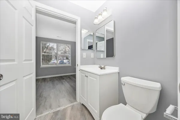 $2,675 | 10001 Vanderbilt Circle, Unit 4, Rockville, MD 20850