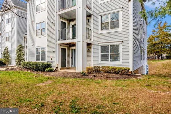 $2,675 | 10001 Vanderbilt Circle, Unit 4, Rockville, MD 20850