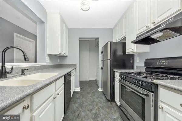 $2,675 | 10001 Vanderbilt Circle, Unit 4, Rockville, MD 20850
