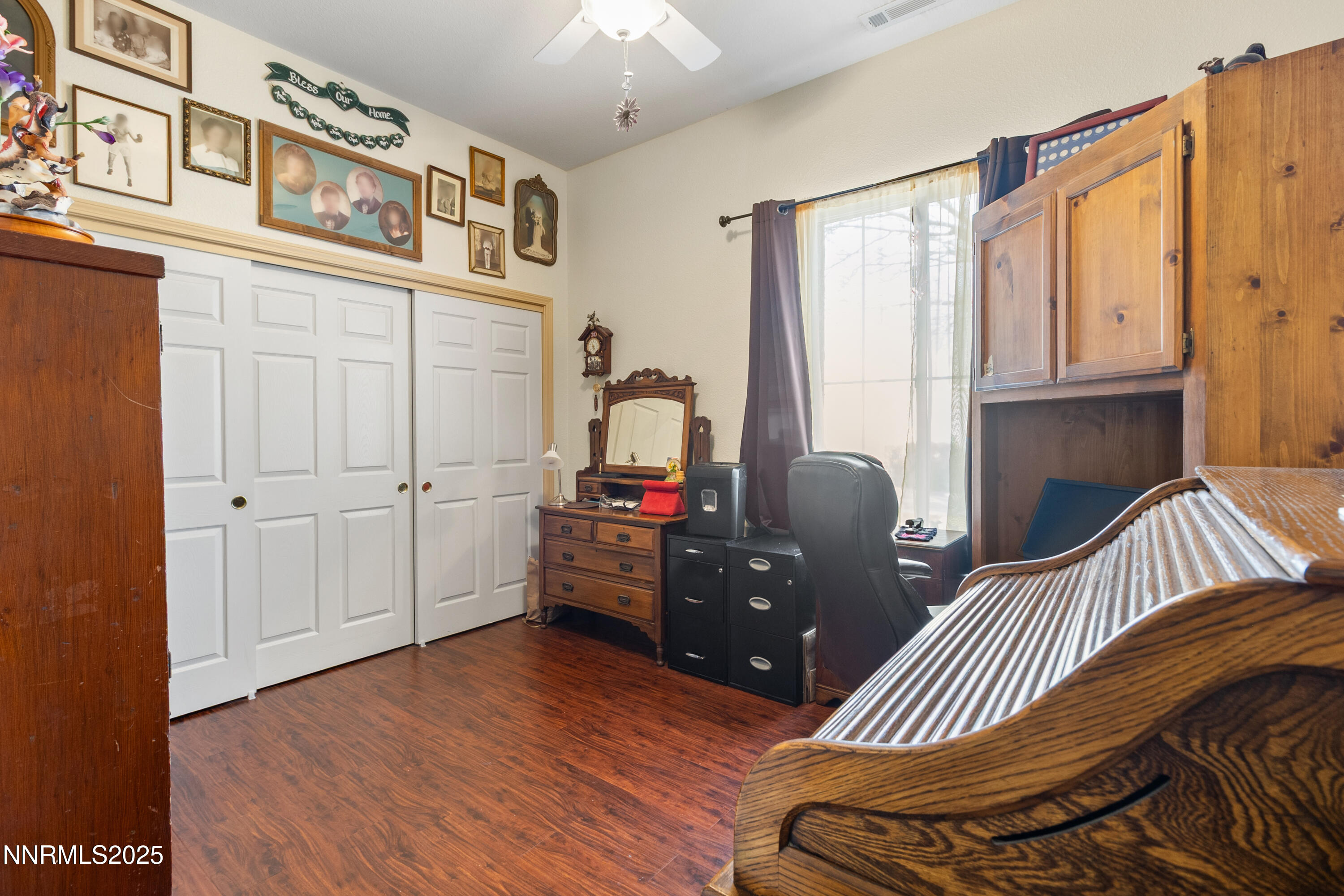 464 Sierra Leaf Circle Reno, NV 89511 - Photo 7 of 34 8L6A2976