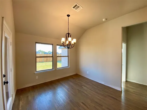 $379,990 | 415 Aldred Street, Greenville, TX 75401