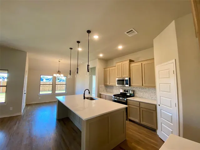 $379,990 | 415 Aldred Street, Greenville, TX 75401