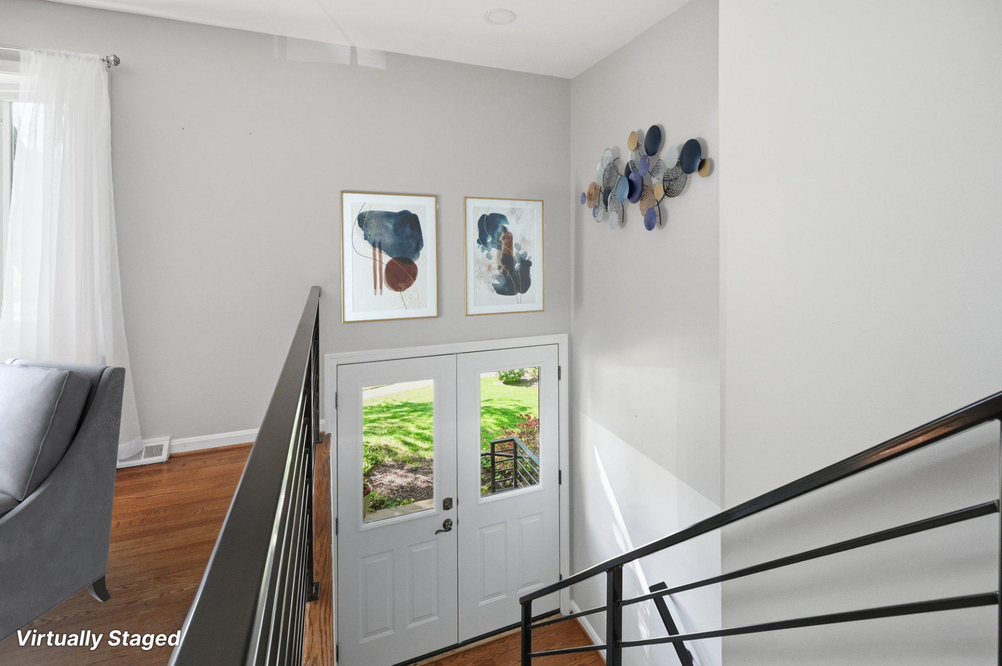 9523 Rockport Road Vienna, VA 22180 - Photo 3 of 53 Impressive entryway with custom railing!