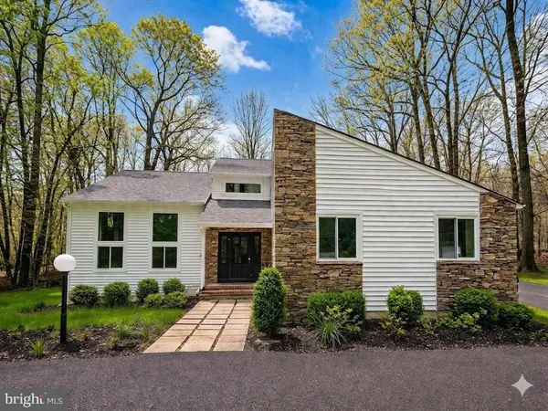 $750,000 | 7 Shadow Court, Owings Mills, MD 21117