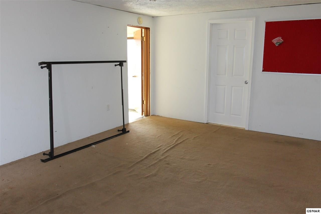 628 East Hendron Chapel Road Knoxville, TN 37920 - Photo 16 of 21 Gallery Image 16