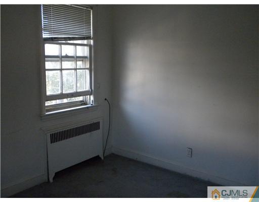 102 Rector Street Perth Amboy, NJ 08861 - Photo 7 of 7
