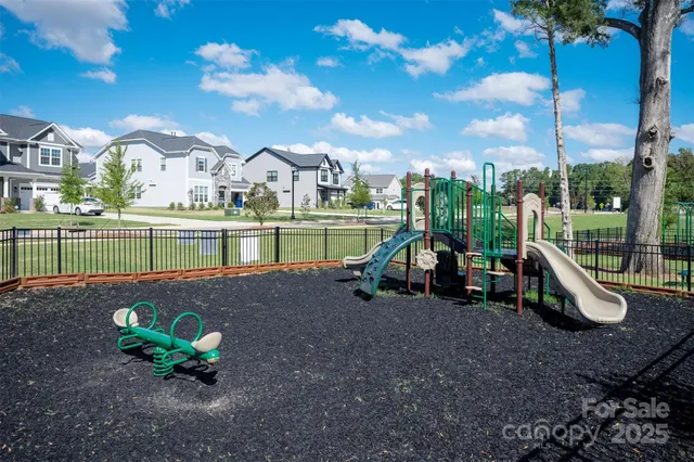 $724,849 | 4048 Zinnia Drive, Unit CGE0101, Harrisburg, NC 28075