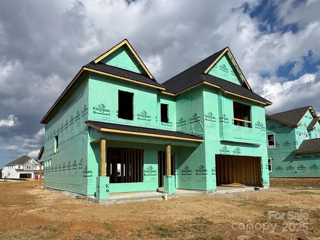 $724,849 | 4048 Zinnia Drive, Unit CGE0101, Harrisburg, NC 28075