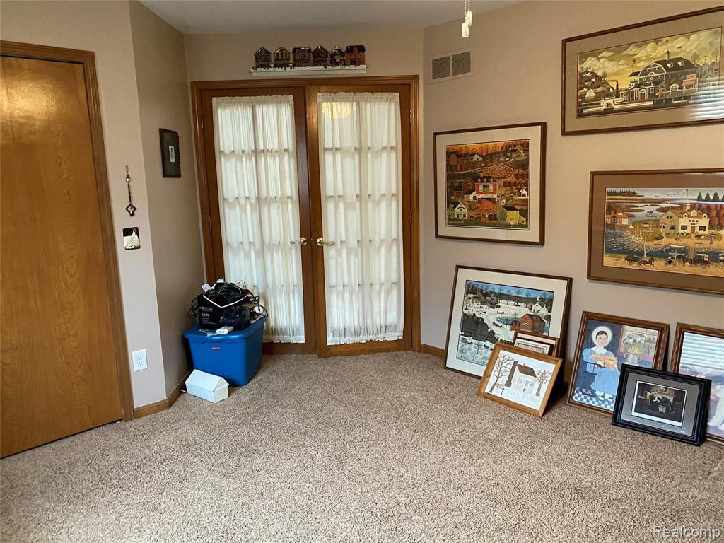5525 Chicago Road, Unit 3 Warren, MI 48092 - Photo 31 of 53 Gallery Image 31