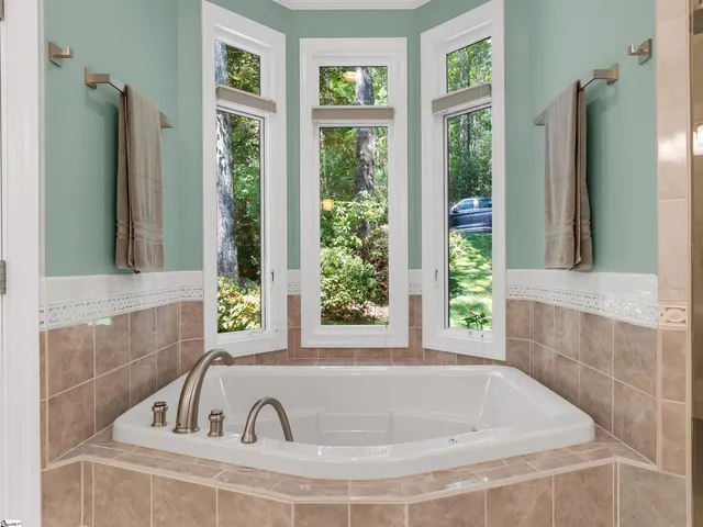 $879,900 | 1 Thaxter Way, Travelers Rest, SC 29690