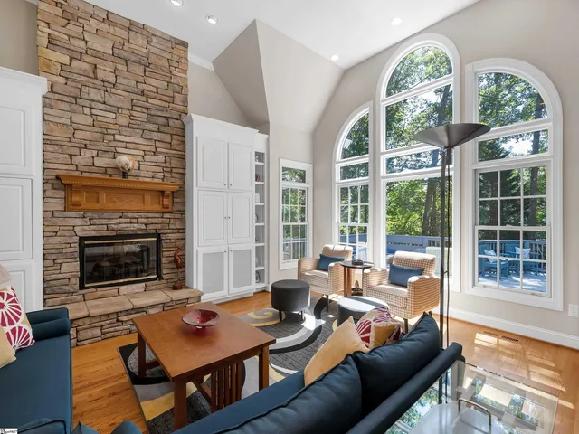 $879,900 | 1 Thaxter Way, Travelers Rest, SC 29690