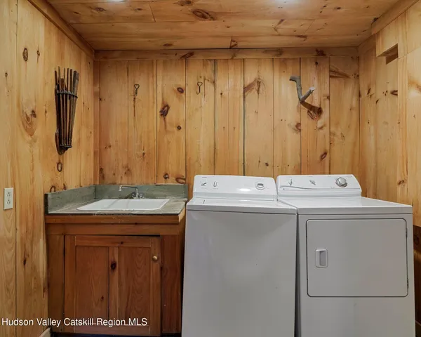 $499,000 | 187 Beaver Hill Road, Conesville, NY 12076