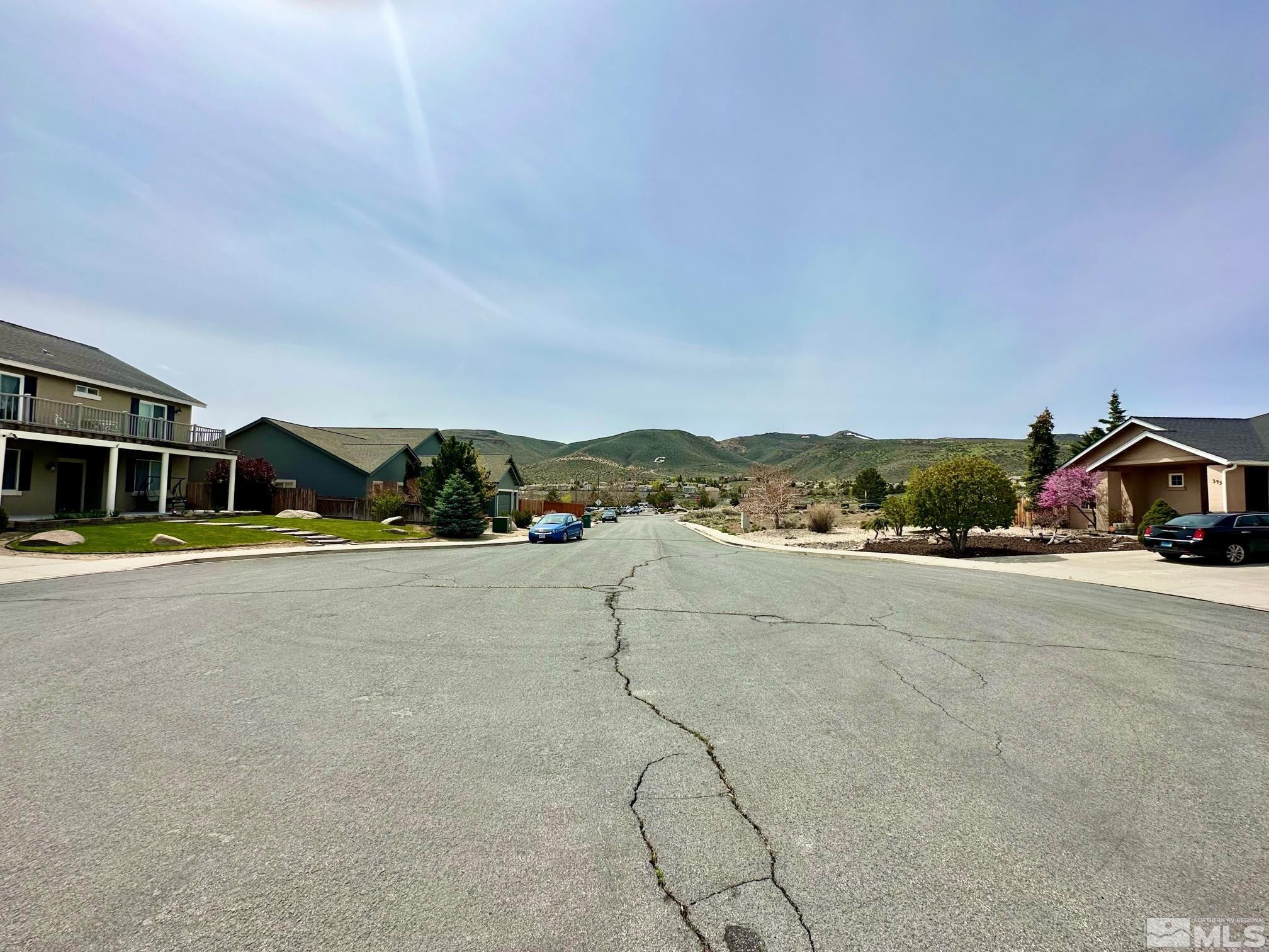 305 Kyle Court Reno, NV 89511 - Photo 2 of 8