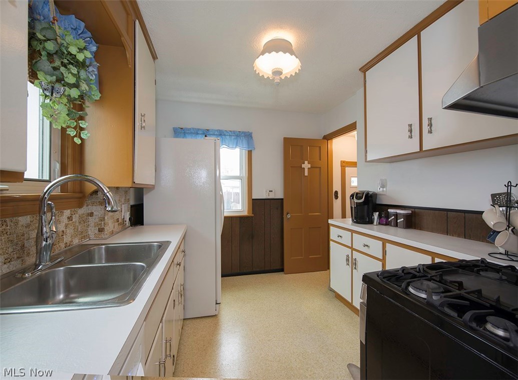 13023 Grannis Road Cleveland, OH 44125 - Photo 8 of 23 Gallery Image 8