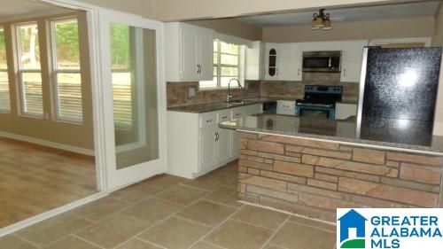 428 Sun Valley Road Birmingham, AL 35215 - Photo 6 of 32