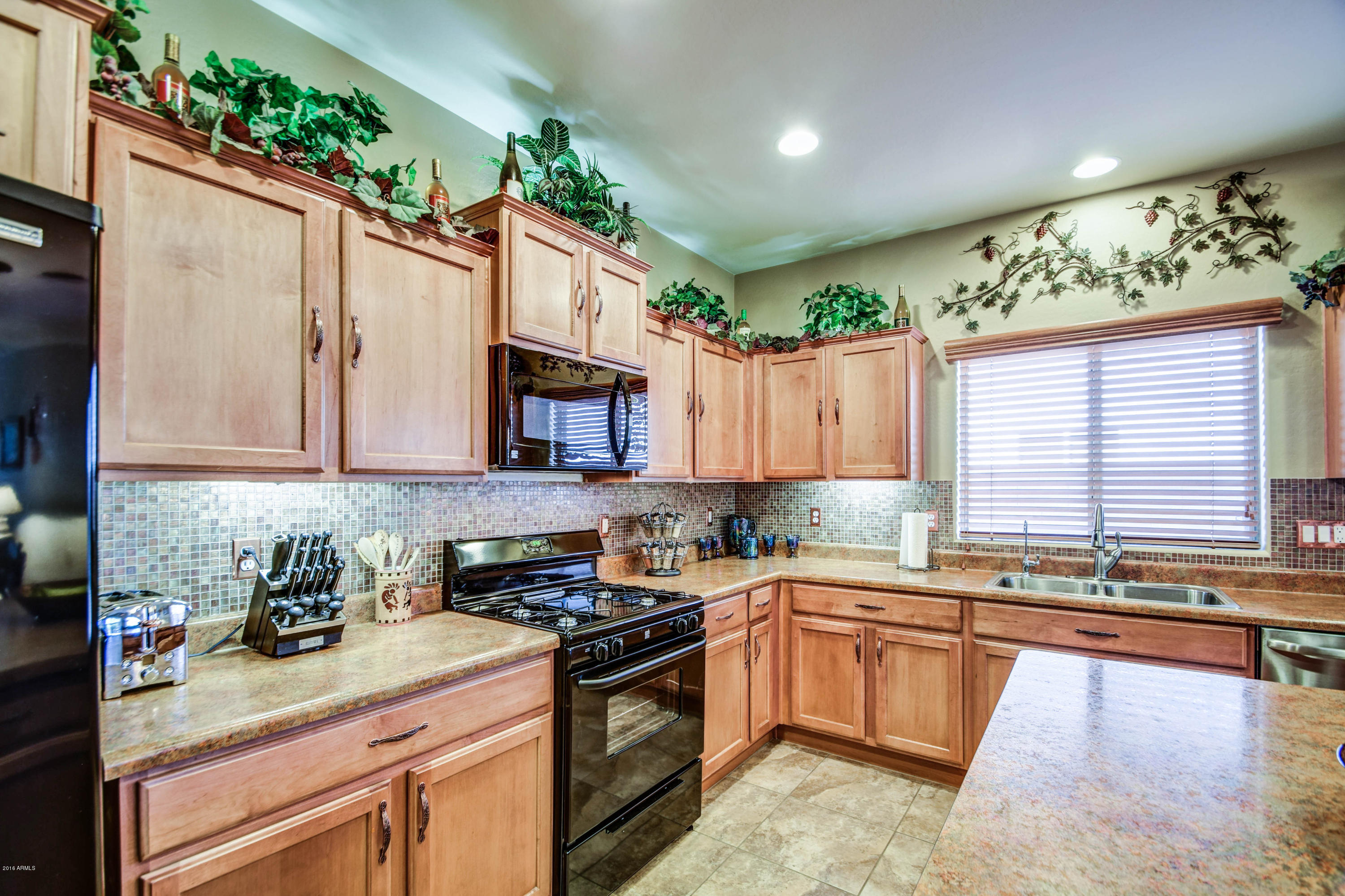6346 West Victory Way Florence, AZ 85132 - Photo 26 of 85 kitchen-10