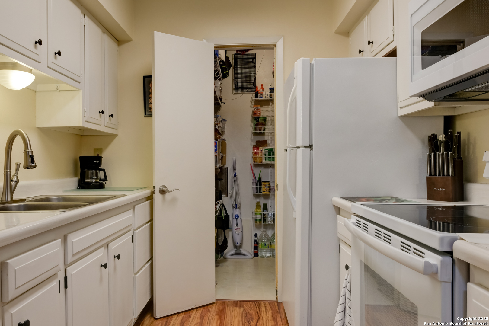 6718 Callaghan Road, Unit 307 San Antonio, TX 78229 - Photo 20 of 25