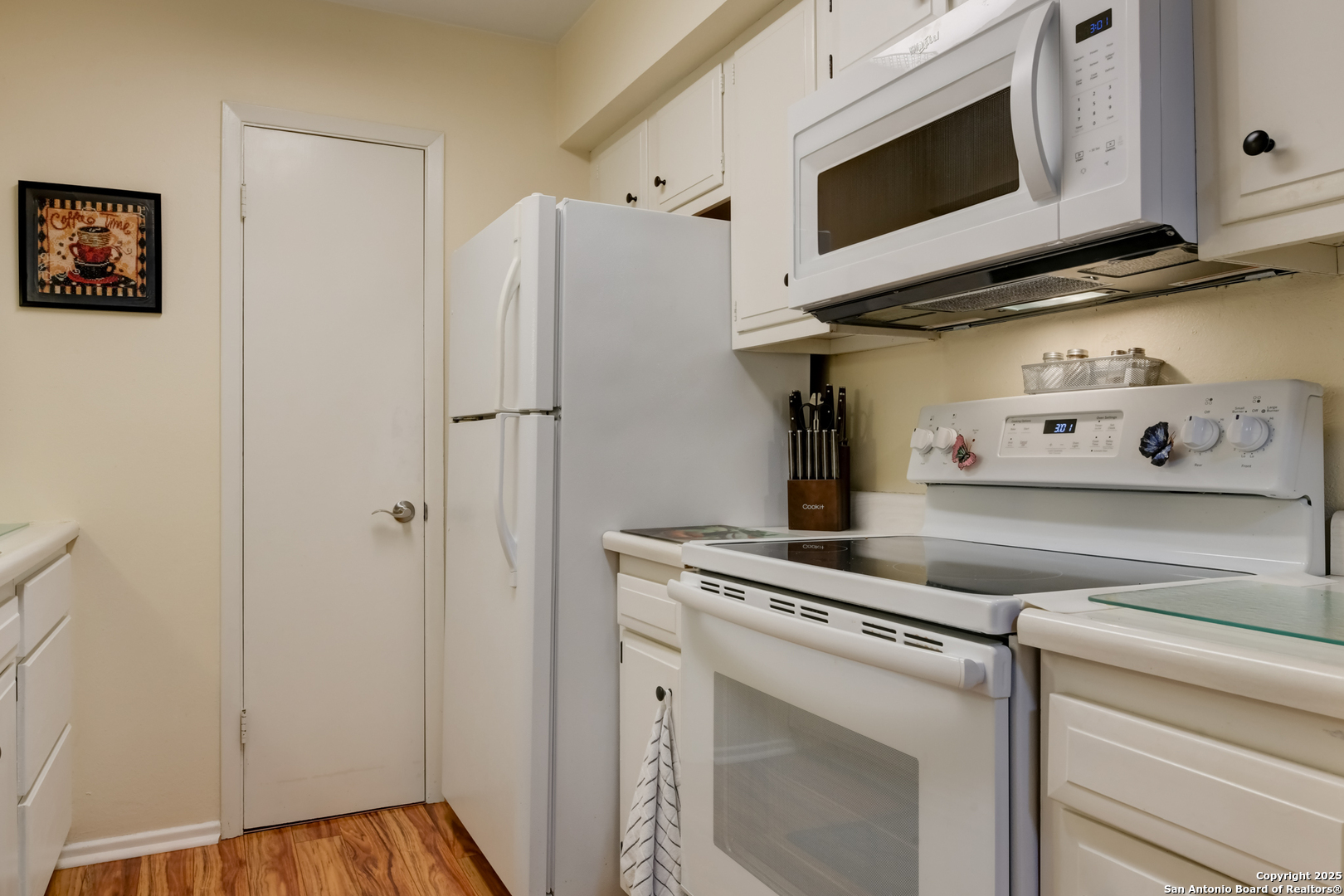 6718 Callaghan Road, Unit 307 San Antonio, TX 78229 - Photo 8 of 25