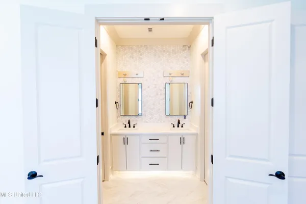 $449,900 | 225 Harmony Street, Flowood, MS 39232