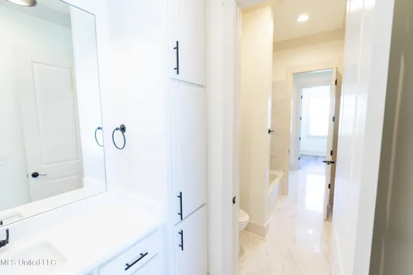 $449,900 | 225 Harmony Street, Flowood, MS 39232