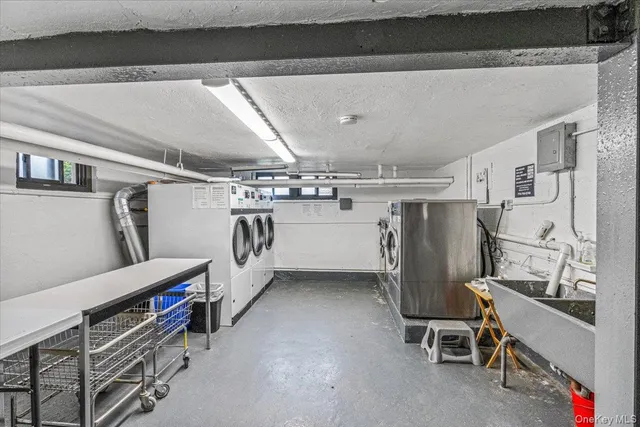 a view of a storage & utility room