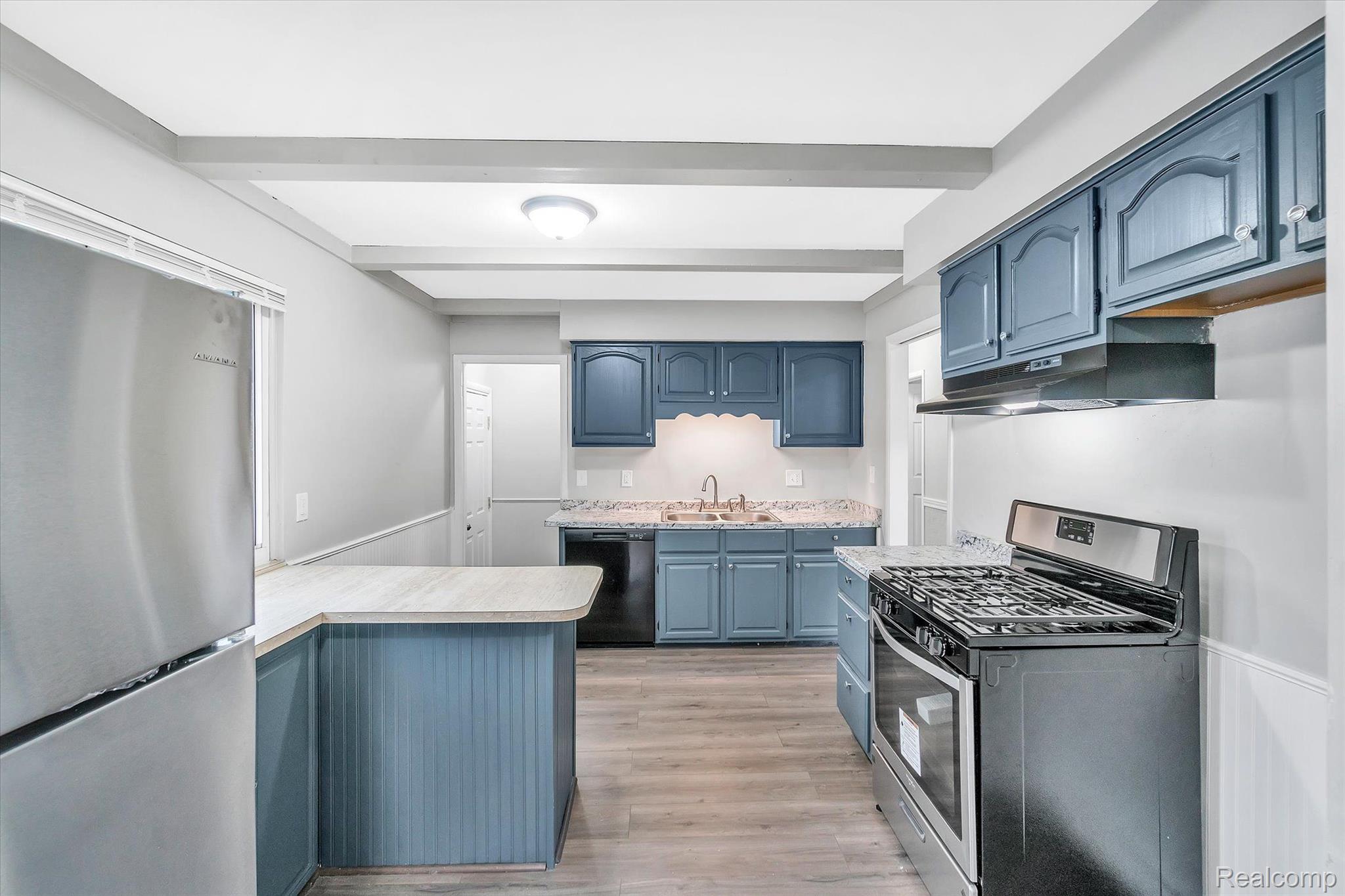 23746 Superior Road Taylor, MI 48180 - Photo 9 of 23 NEWLY UPDATED