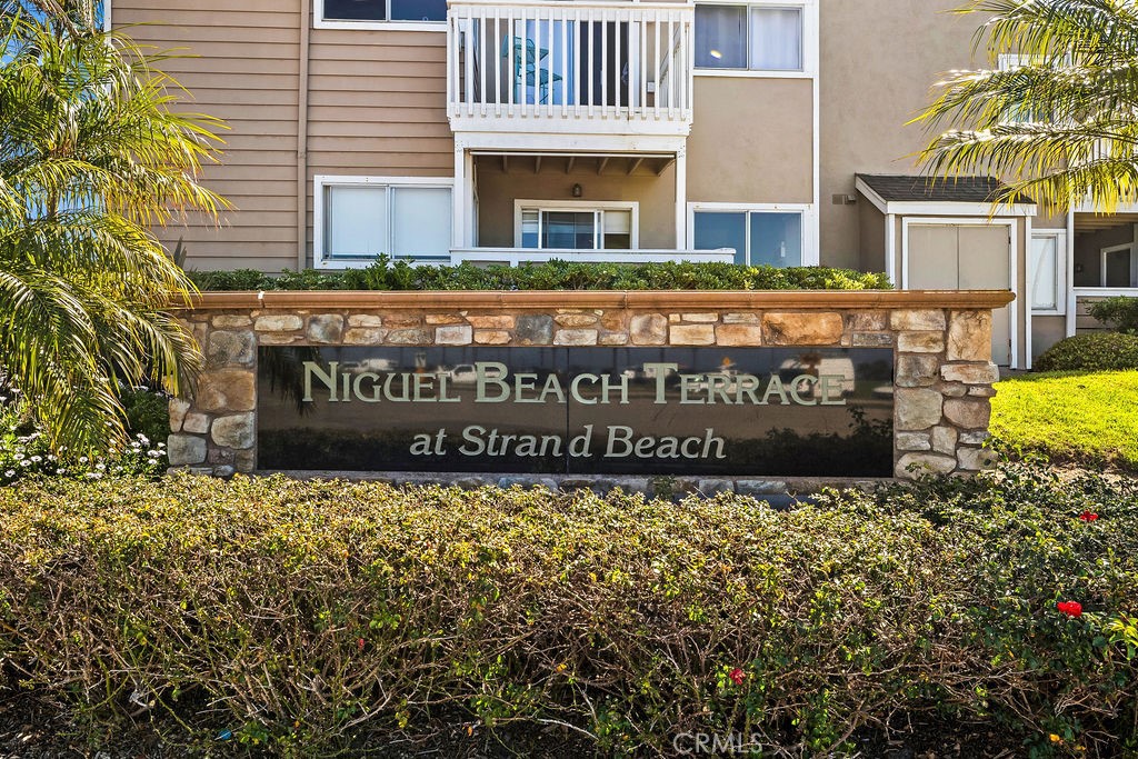 34128 Selva Road, Unit 267 Dana Point, CA 92629 - Photo 44 of 44 a sign on the side of a building